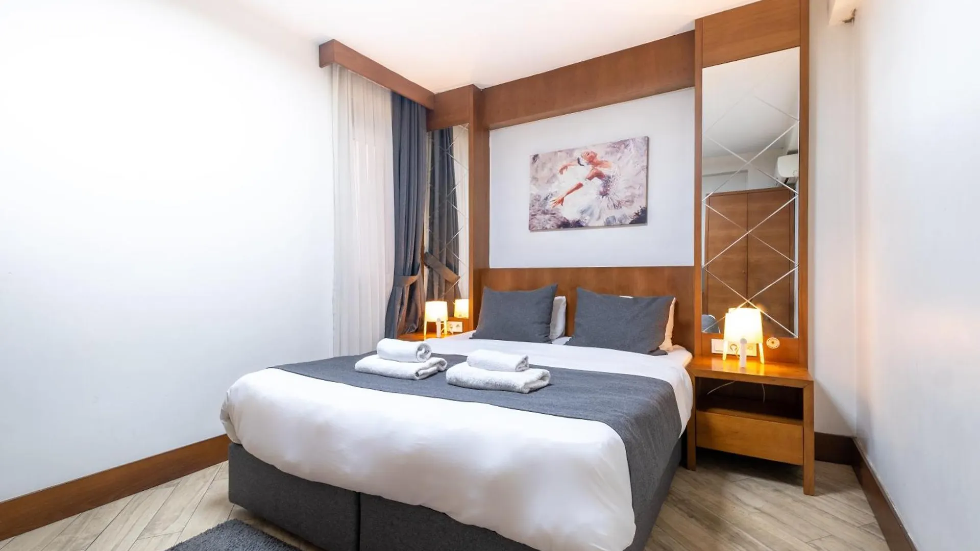 Istanbul Dream View Suites